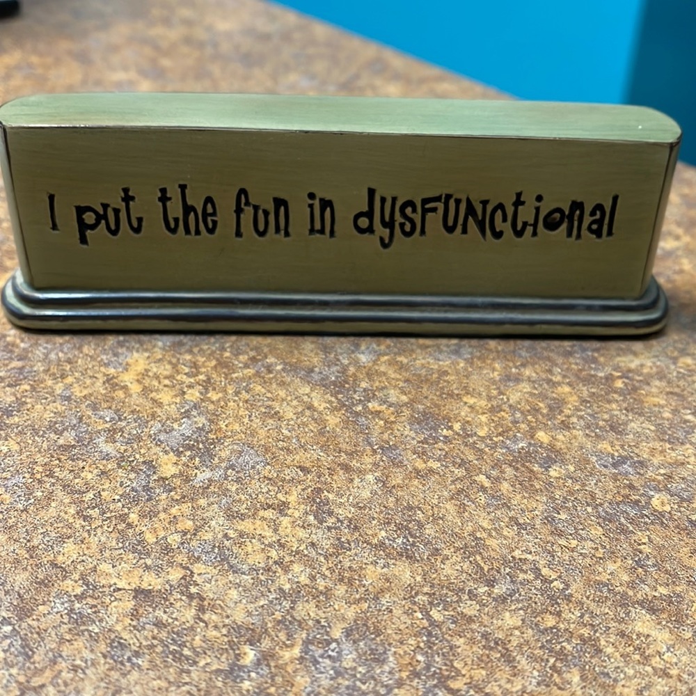 Desk topper